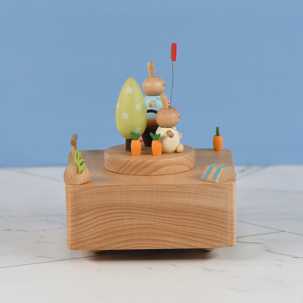 Bunny Skater - It's always Coca-Cola tune - Wooden Music Box