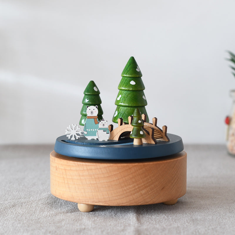 Winter Forest Bear - You Are My Sunshine Tune - Music Box