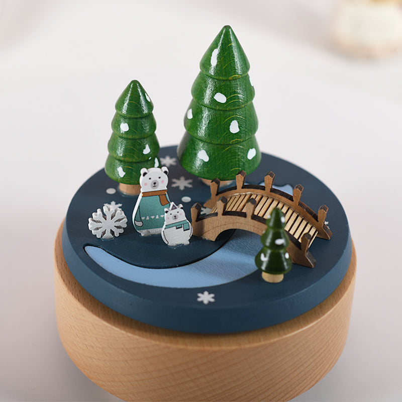Winter Forest Bear - You Are My Sunshine Tune - Music Box