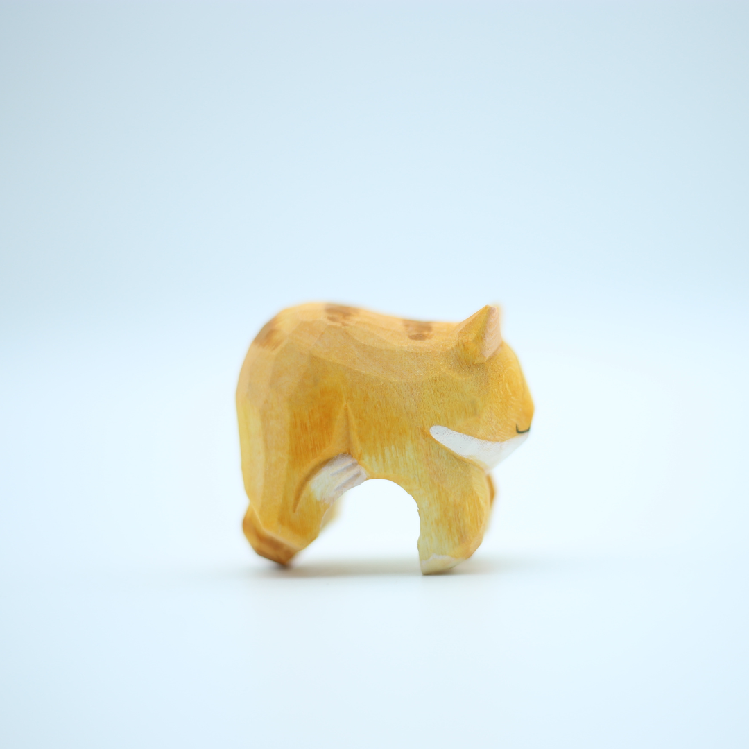 Hand Carved Orange Pussy Cat - 4cm