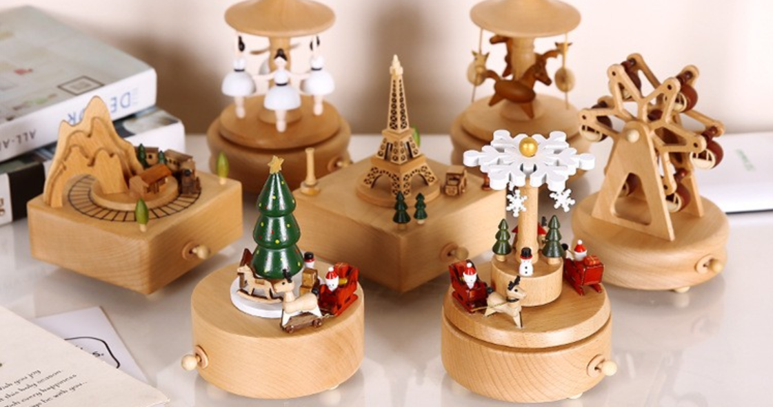 Leaning Tower of Pisa - Wooden Music Box