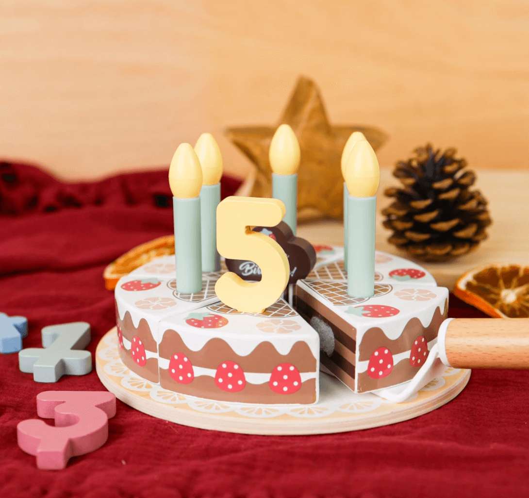 Wooden Birthday Cake Set